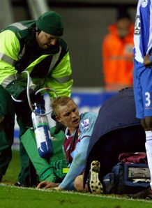 Hammers confirm Collison blow