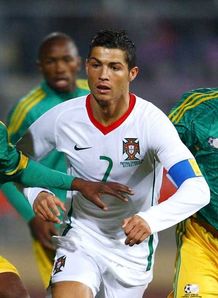 Portugal see off South Africa