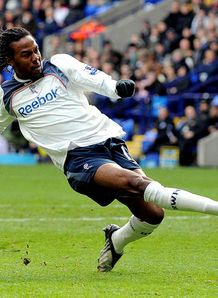 Bolton sneak past Newcastle
