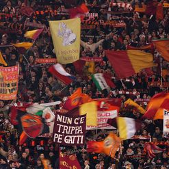 Roma fans