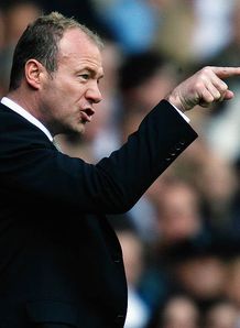 Shearer refuses to give up