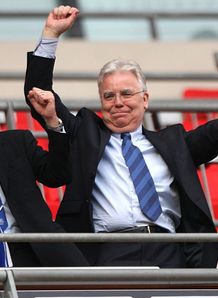 Kenwright seeks billionaire