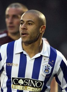 Cadamarteri set for United
