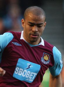 Zola urges Dyer caution