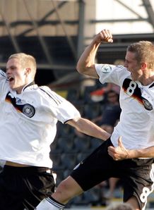 Borussia land Bender
