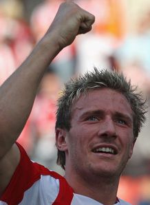 Lawrence close to new deal
