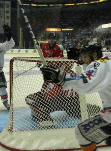 Five star Steelers march on