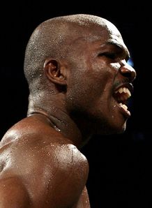 Bradley takes WBO title