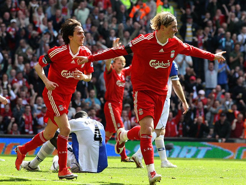 http://img.skysports.com/09/04/800x600/Fernando-Torres-Liverpool-v-Blackburn-celeb_2144874.jpg