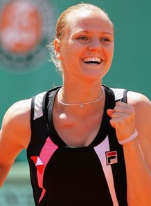 Szavay clinches home title