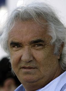 Briatore hits back at Mosley 