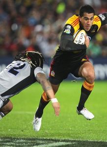 Muliaina steps Nonu Muliaina steps Nonu