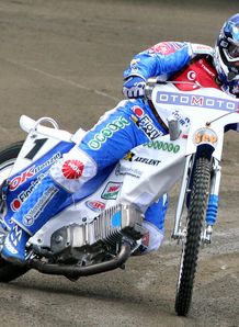 Pedersen eyes title tilt