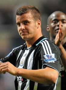 Toffees in Taylor talks