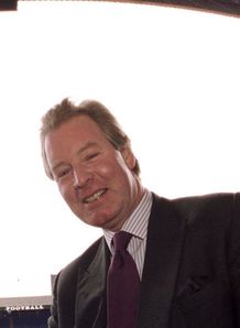 Sheepshanks steps down