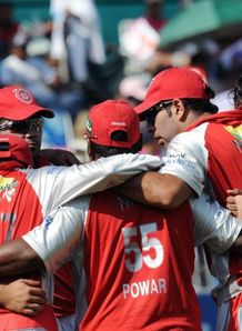 Theron signs with Punjab