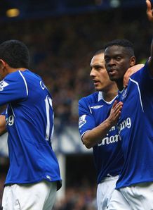 Everton sign off in style