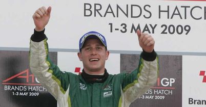 Adam Carroll wins A1GP sprint race at Brands Hatch 3/5/2009