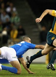 Adam Ashley Cooper cruising against Italy Adam Ashley Cooper cruising against Italy
