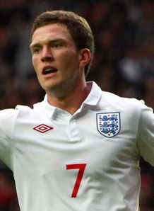 Gardner coy on loan link