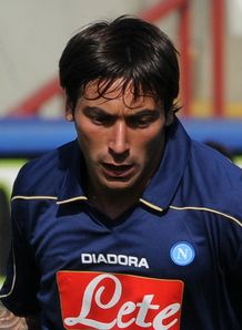 Lavezzi happy at Napoli