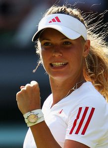 Winning start for Wozniacki