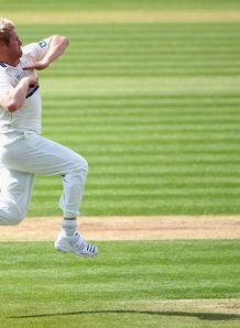 Hoggy hat-trick destroys Sussex