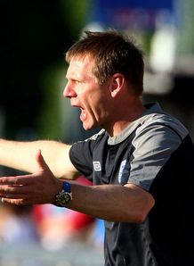 Pearce signs England extension