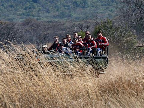 Croft, Hines, Blair, Fitzgerald, Sheridan and Flutey pay a visit to Entabeni Game Reserve in the Waterburg area.