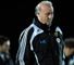 Spain boss wins extension
