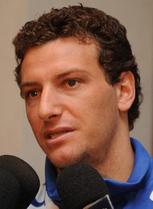 Elano explains City exit