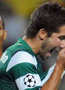 Moutinho makes Porto switch