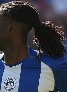 Melchiot makes Qatar switch