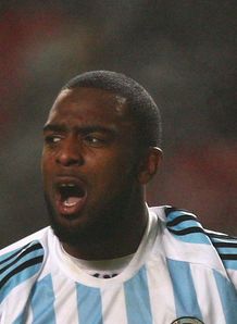 Ellington handed Rovers trial