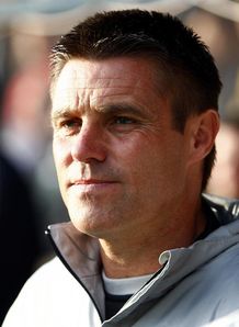Shrimpers snap up Malone