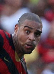 Adriano open to Roma move