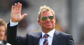 Warne hits out at Strauss