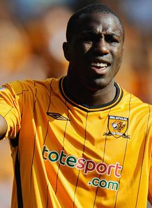 Brown offers Altidore lifeline