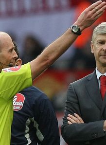 Wenger to get apology