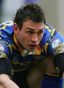 Sinfield boost for Rhinos