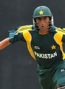 Rivals primed for desert decider