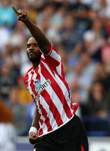 Winning start for Sunderland