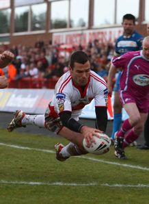 Tigers bring back Fitzhenry 