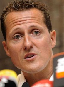 Schumi in Mercedes link