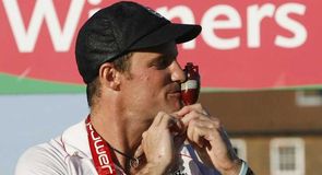 Andrew Strauss celebrates Ashes glory