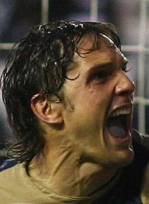 Silkmen triumph on emotional day