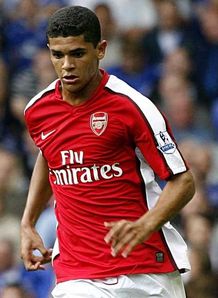 Denilson - Gunners not babies