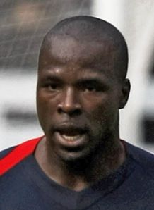 Magpies close on Shittu