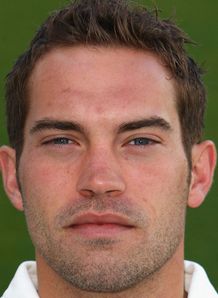 Gurney downs Hawks