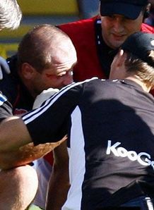 Eye concern for Borthwick